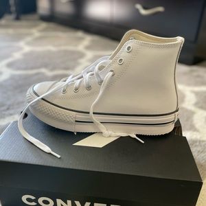 Converse Chuck Taylor platform  in white leather